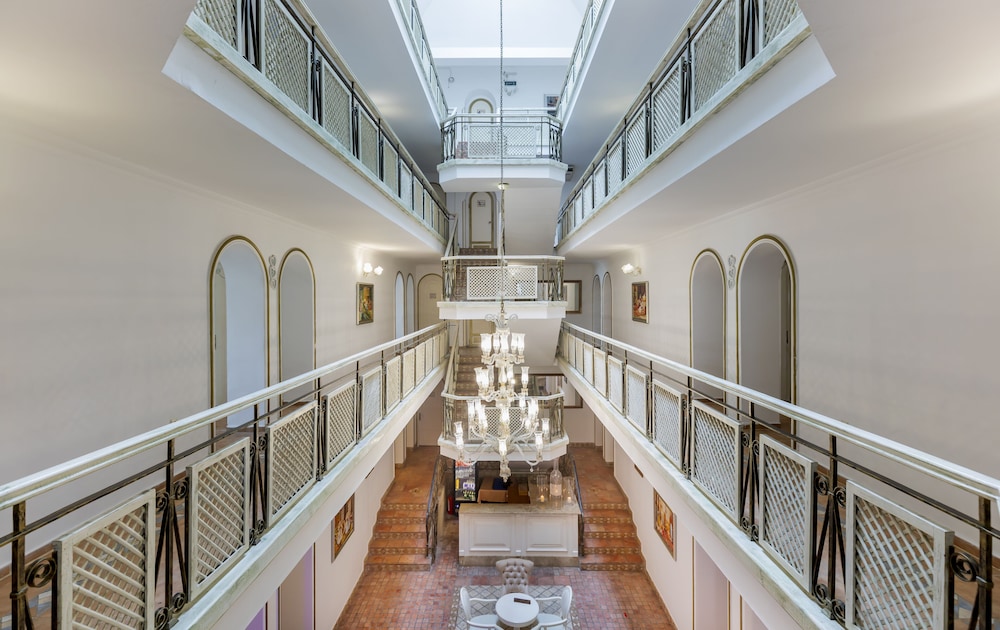 Hotel Adalya Port 25/50