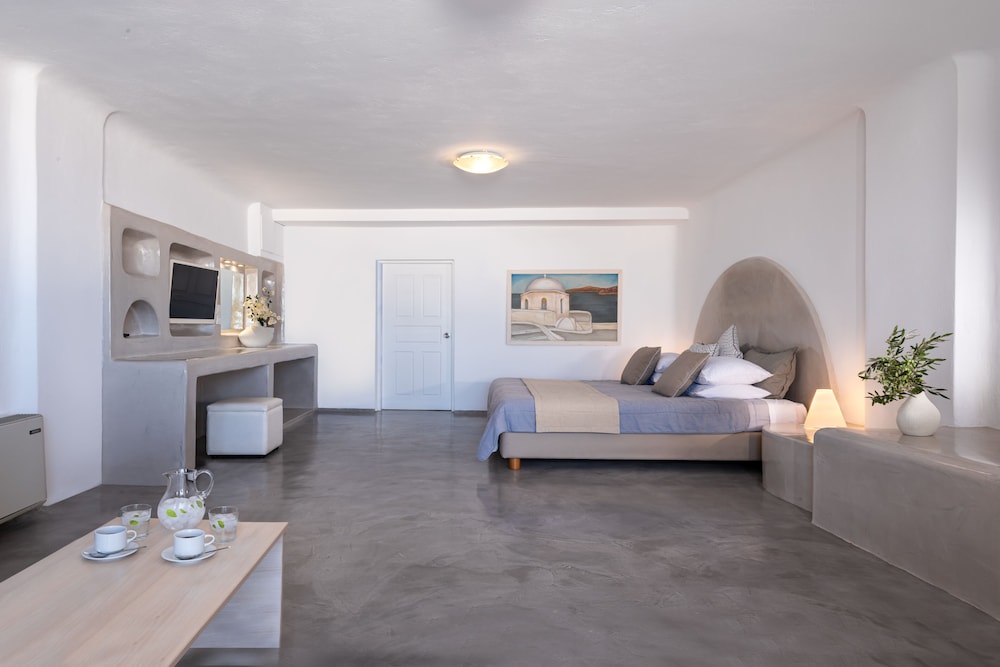 SPLENDOUR RESORT 34/80