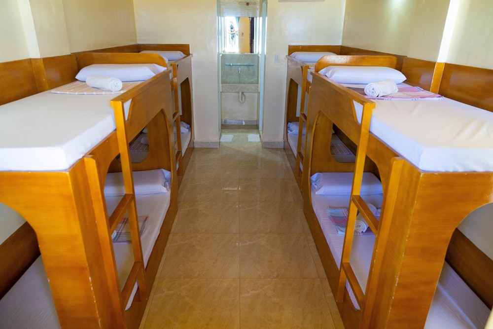 Ging-Ging Hotel & Resort 60/70