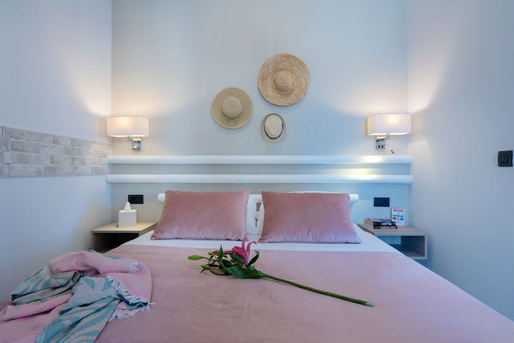 Sonio Beach Hotel 28/57