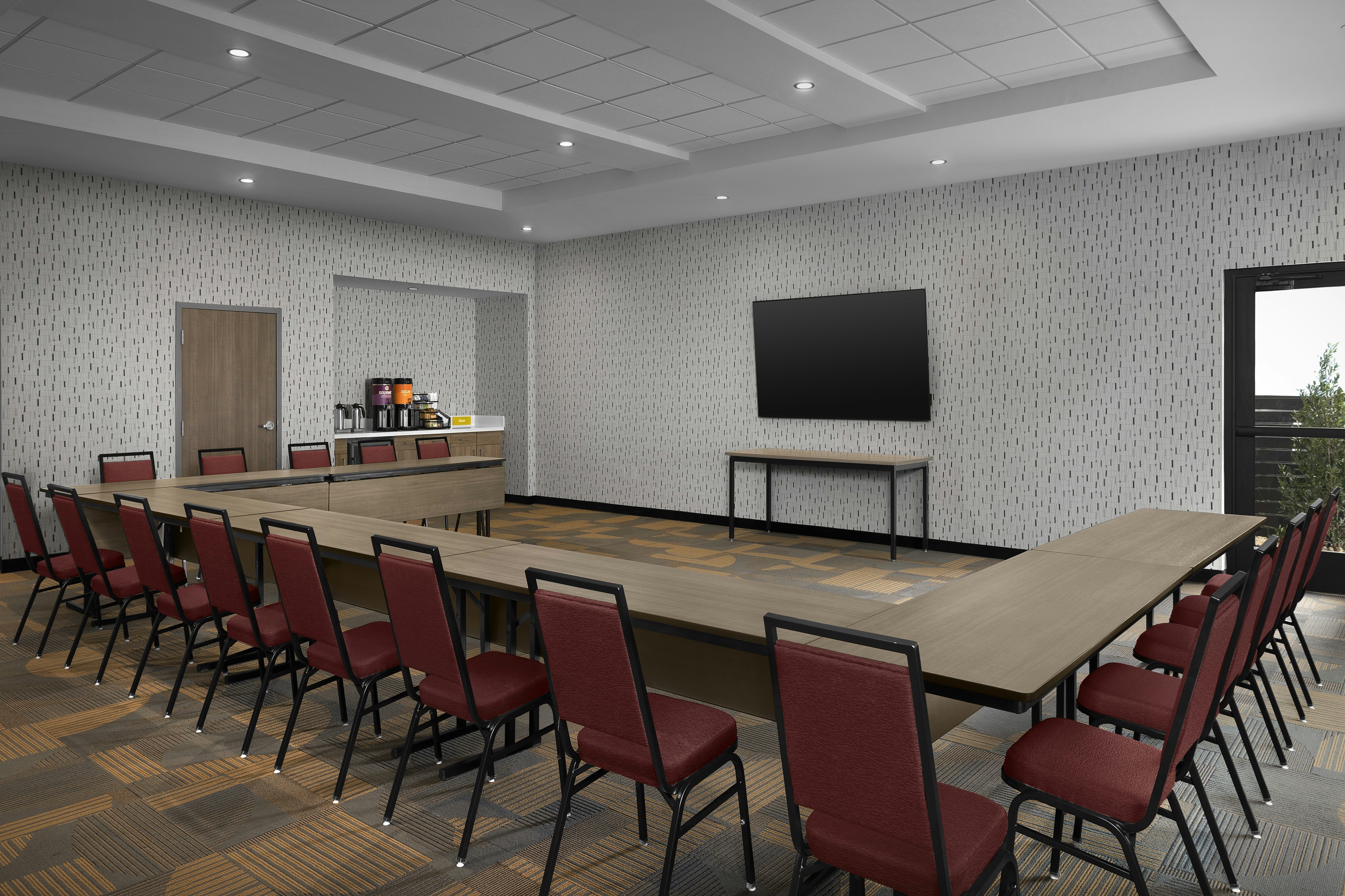 Home2 Suites by Hilton Taylor 14/16