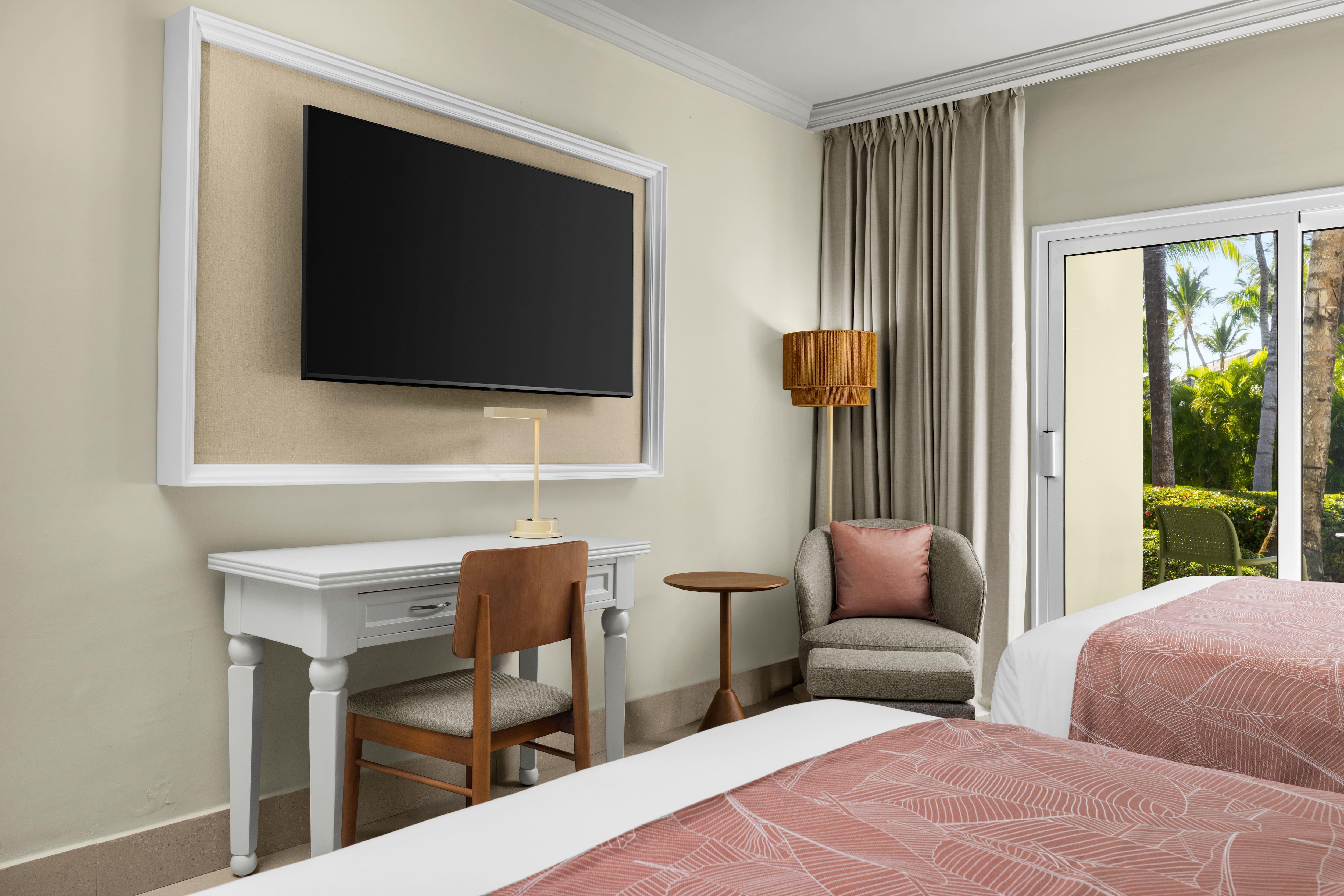 غرفة قياسية بسريرين كوين لذوي الإعاقة، Wyndham Alltra Punta Cana All-Inclusive Resort Hotel 3/3