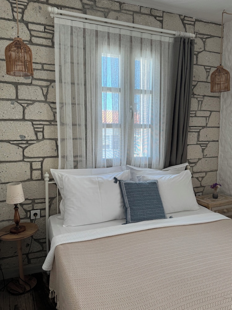 H&R Alacati 14/50