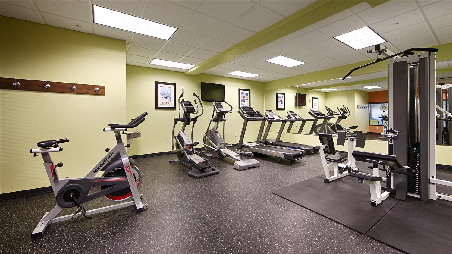 Best Western Plus Layton Park Hotel 19/33