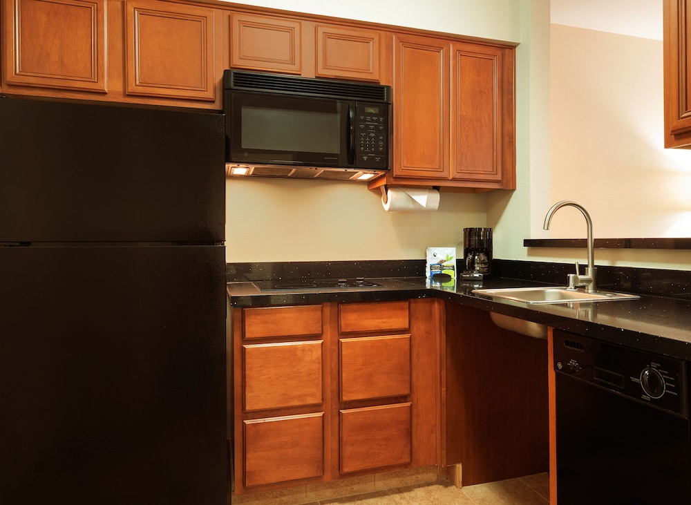 Larkspur Landing Sunnyvale - An All-Suite Hotel 16/48