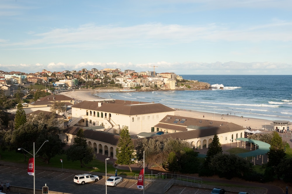 HOTEL BONDI 57/67