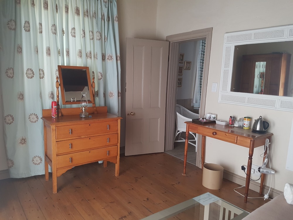 Steytlerville Villa Guest house 21/39