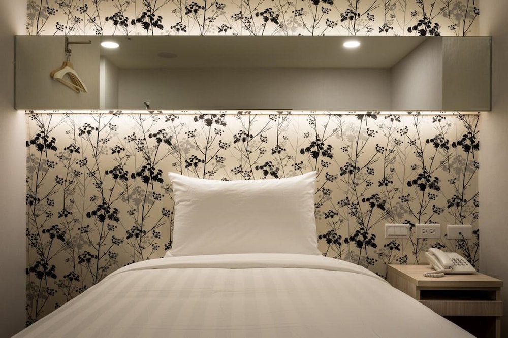 Urhome Hotel 29/62