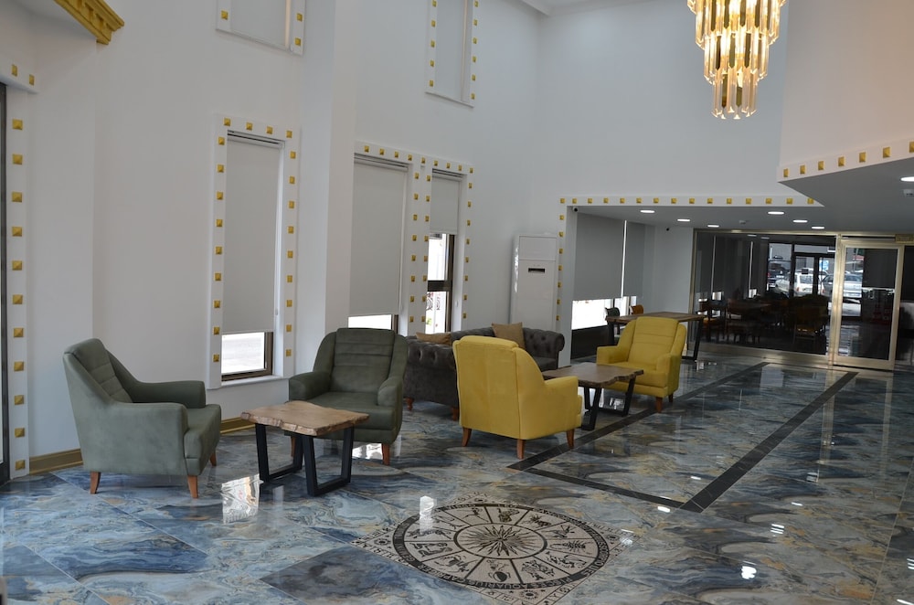 Piyes Otel 35/46