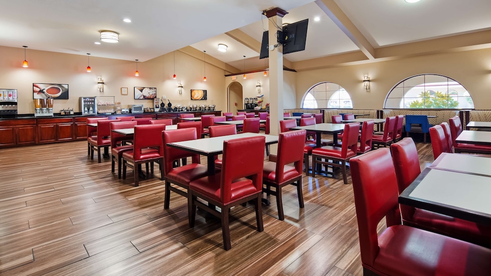 Best Western Plus Heritage Inn 31/44