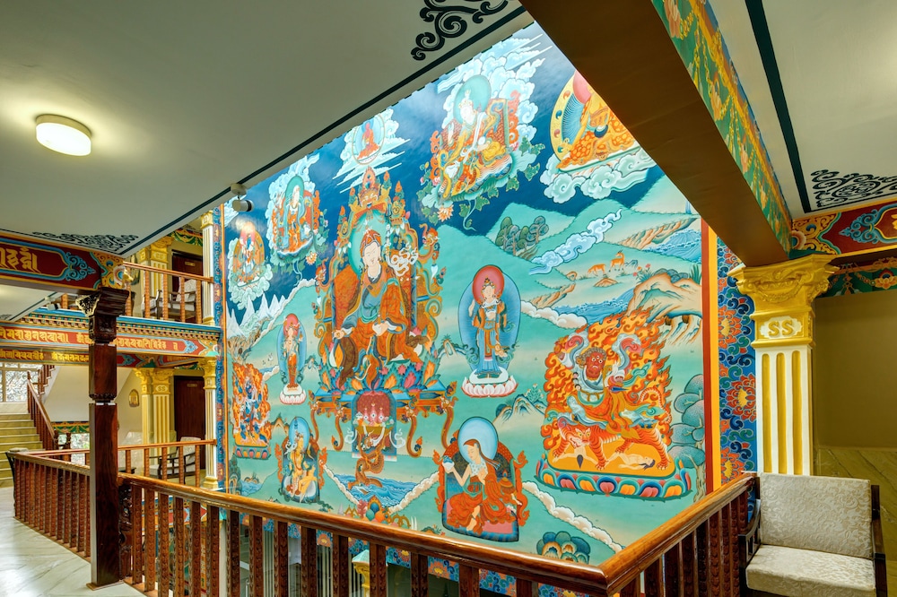Hotel Lotus Gems 10/37