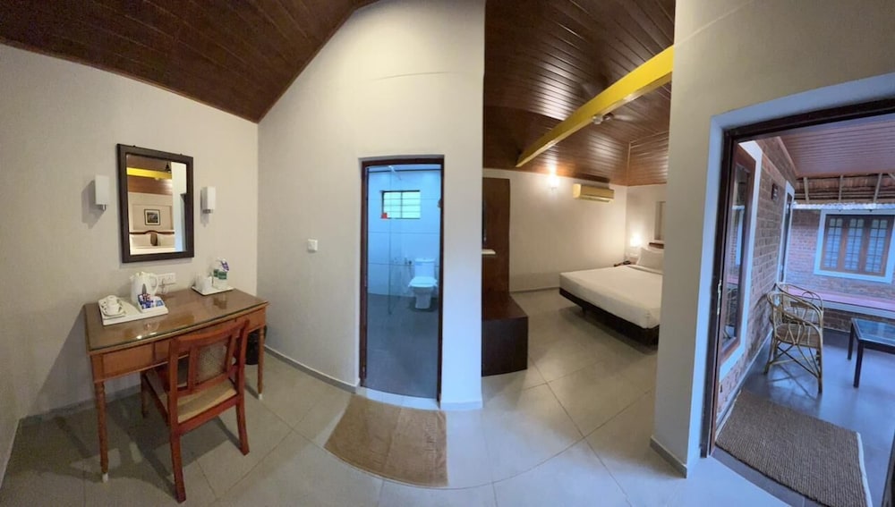 Abad Harmonia Ayurveda Beach Resort 12/42
