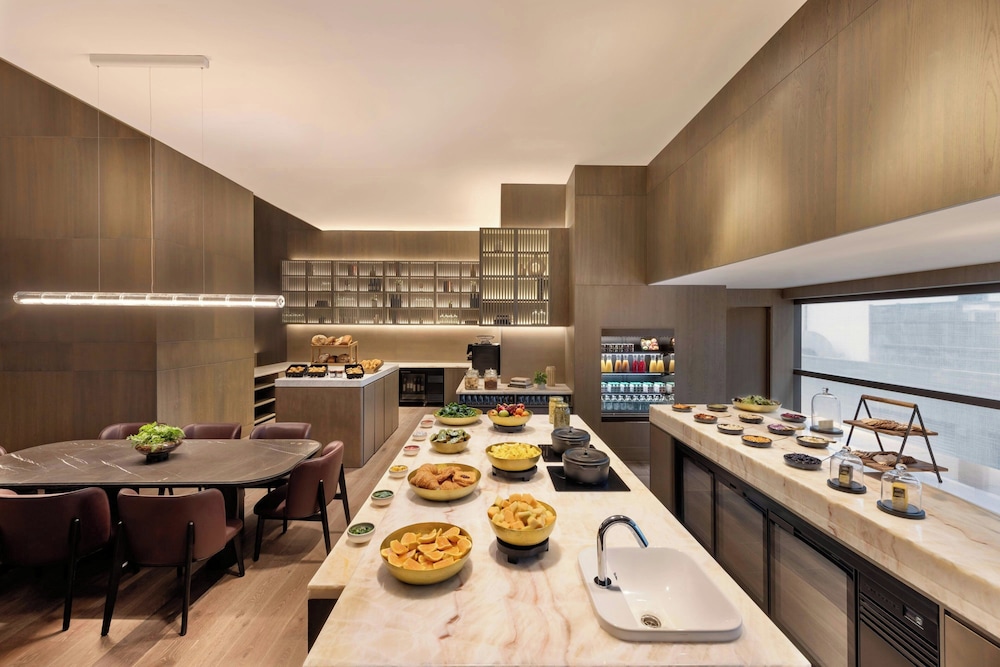 JW Marriott Auckland 55/67