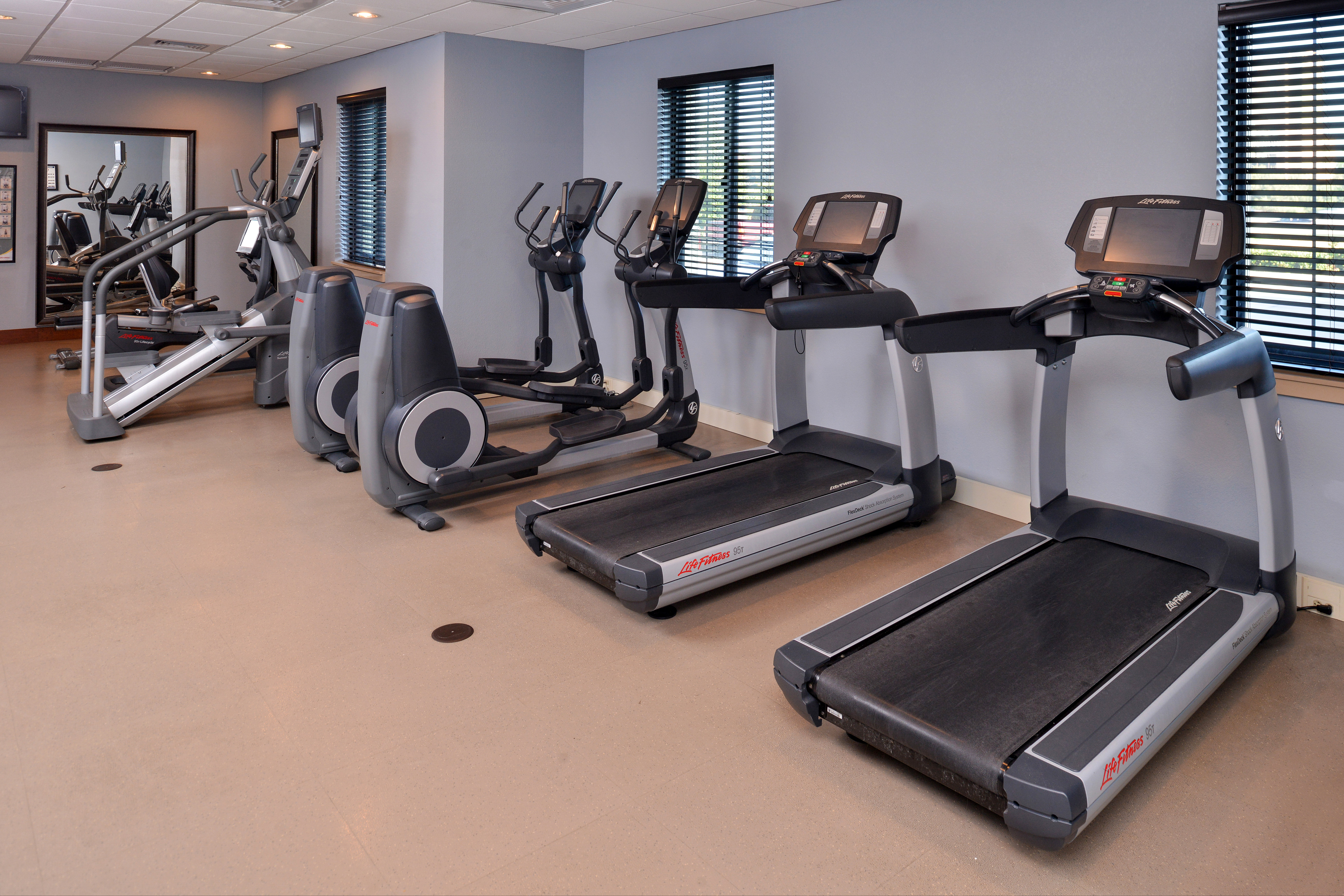 Staybridge Suites San Antonio - Stone Oak 15/40