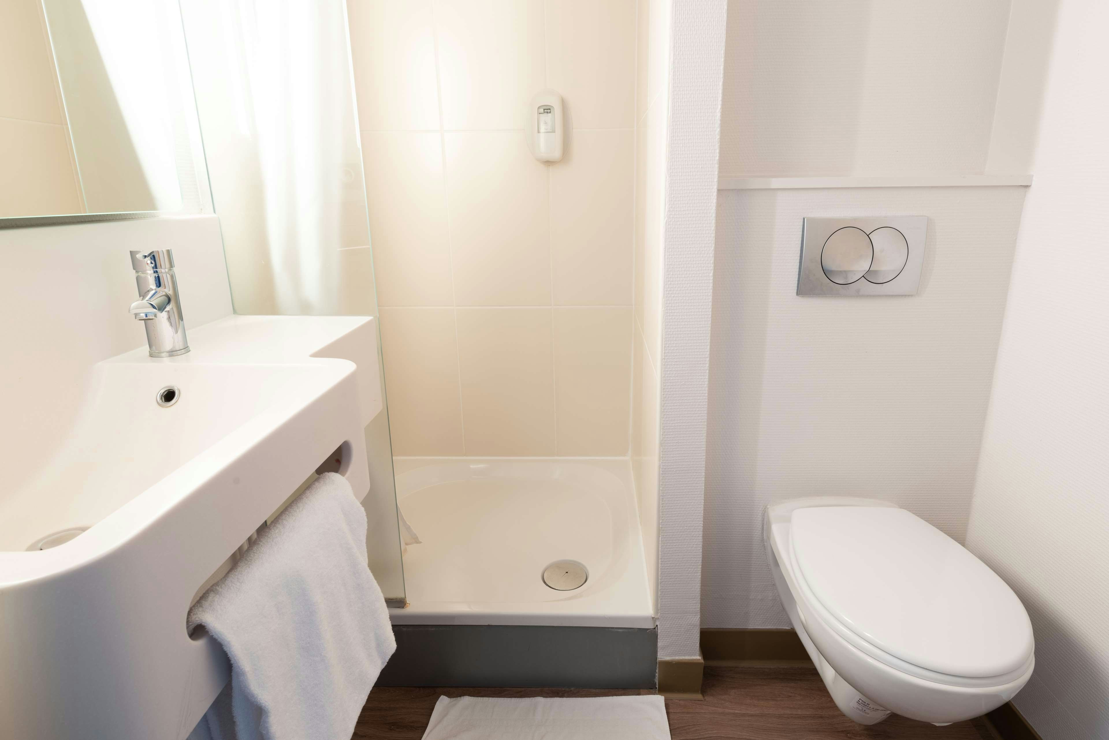 B&B Hotel Evreux 17/17