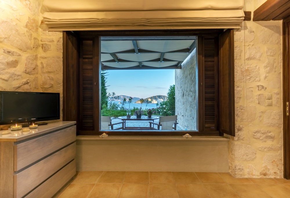 Exensian Villas & Suites 14/44