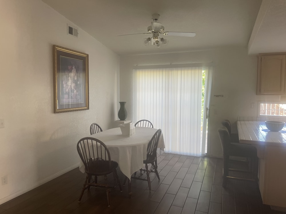 Miracle Springs Resort Spa 25/71