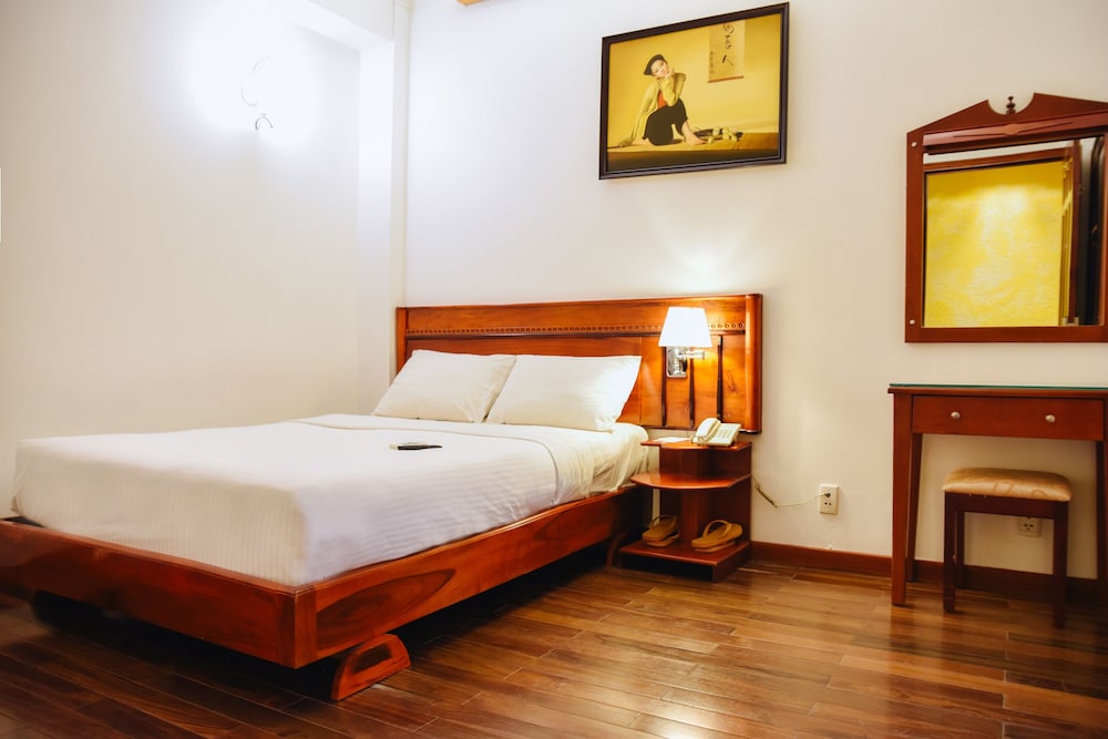 Duc Vuong Hotel 20/86