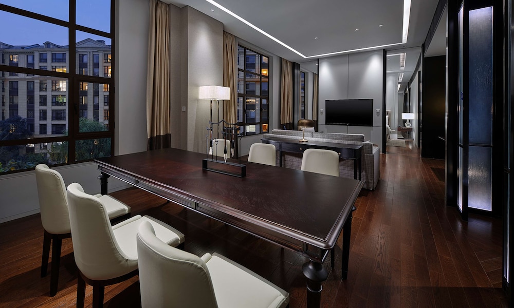 Hilton Beijing Daxing 45/54