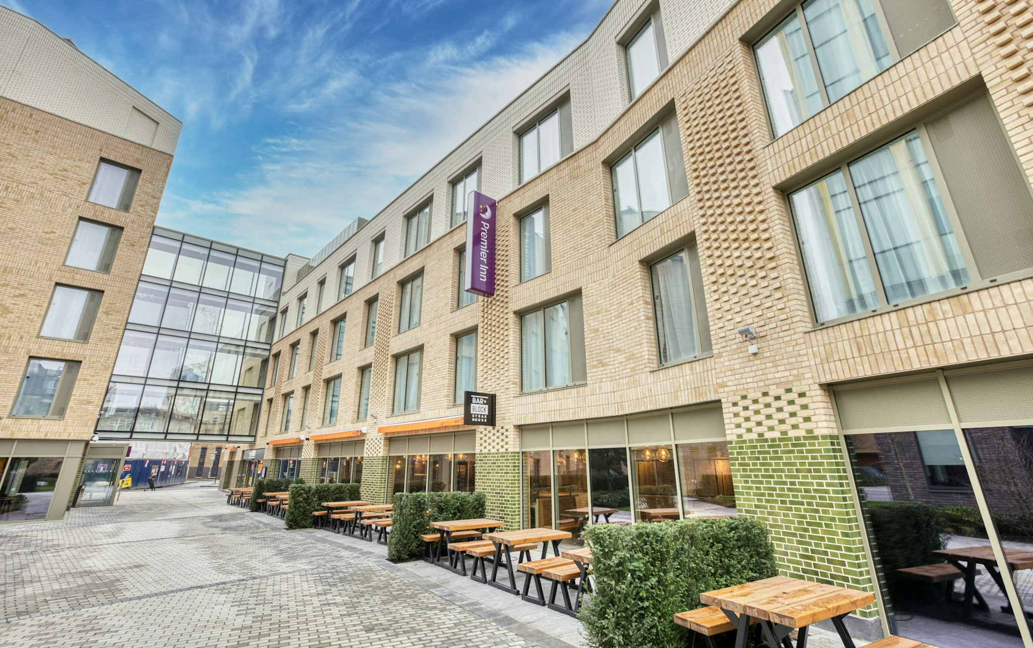Premier Inn London Southwark (Southwark Station) 33/37