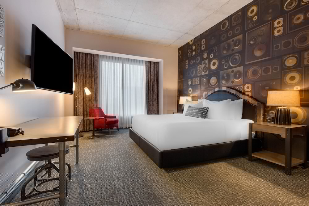 Cambria Hotel Nashville Downtown 21/56