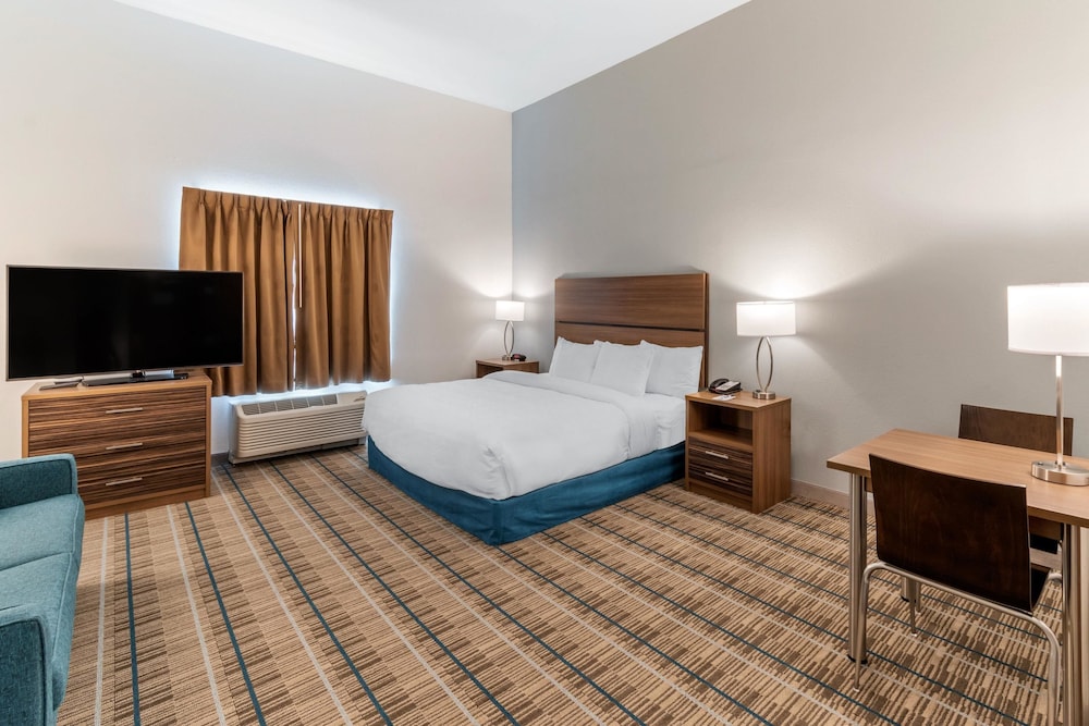 MainStay Suites Denver International Airport 12/44
