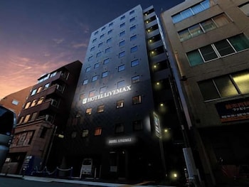 HOTEL LiVEMAX Yokohama Kannai Ekimae in YOKOHAMA