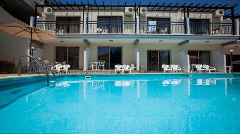 Crystallo Apartments in PAPHOS