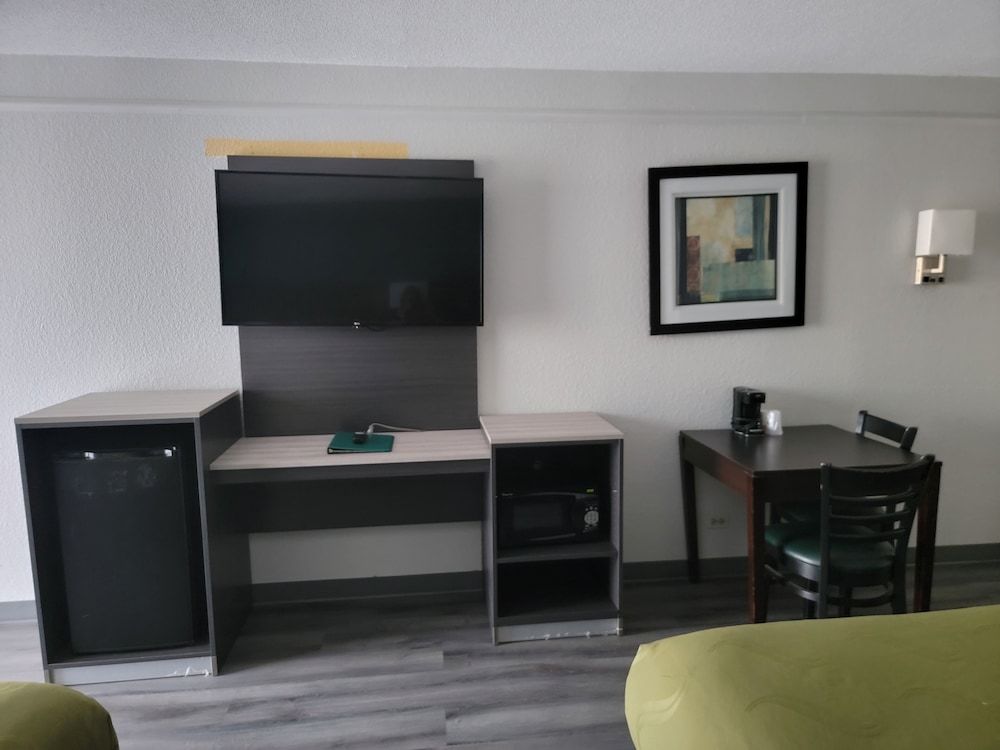 Quality Inn Rock Hill Northeast I-77 40/47
