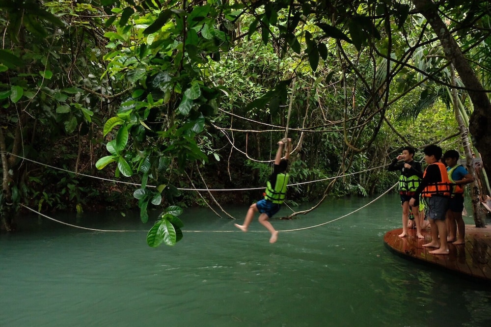 Blu Monkey Pooltara Krabi 35/63