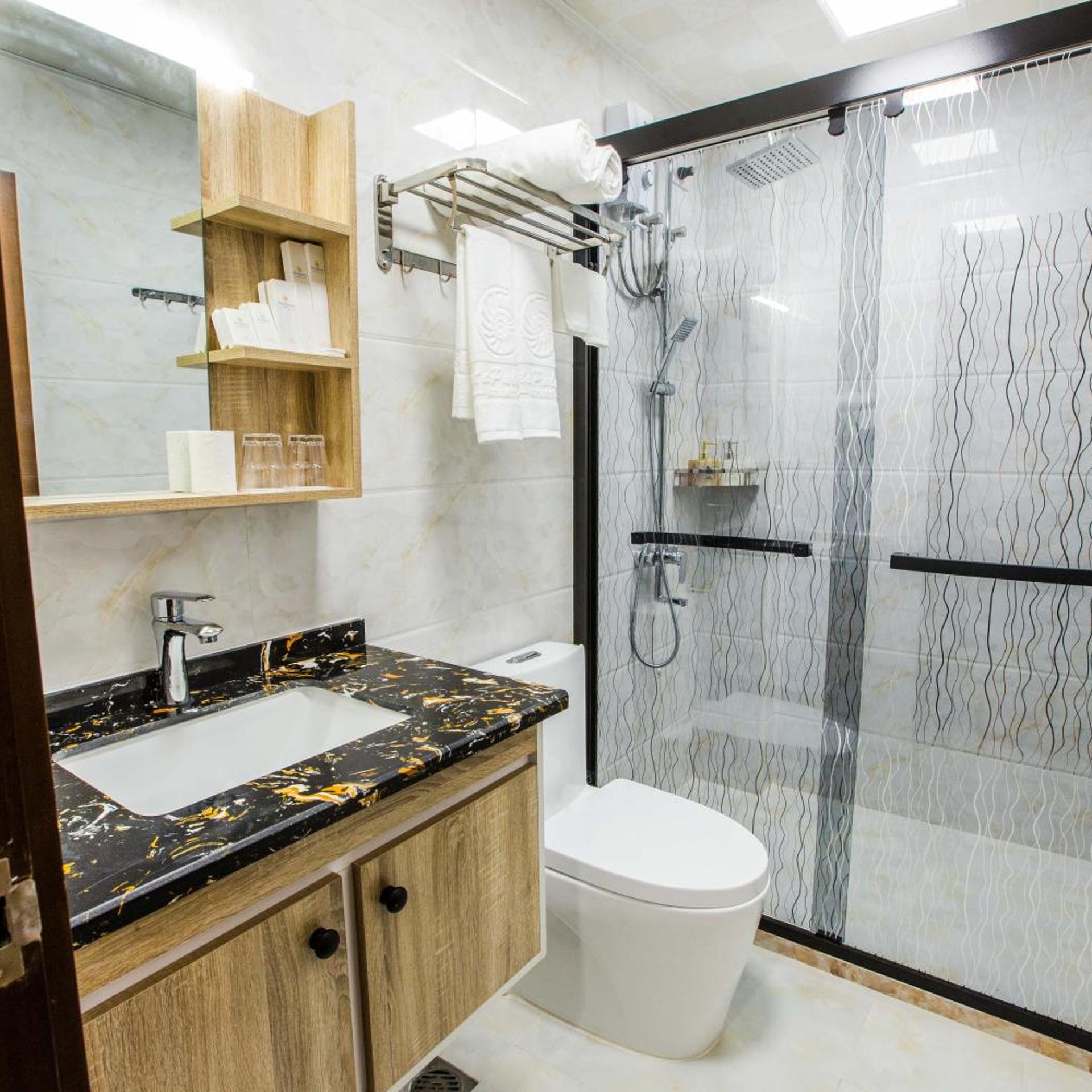 غرفة بسرير كوين، Costa Palawan Resort 3/6