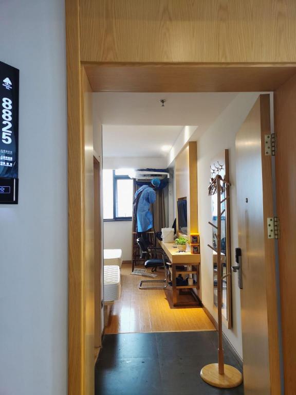 GreenTree Inn Zhengzhou Gongyi Xinxing Road photo4
