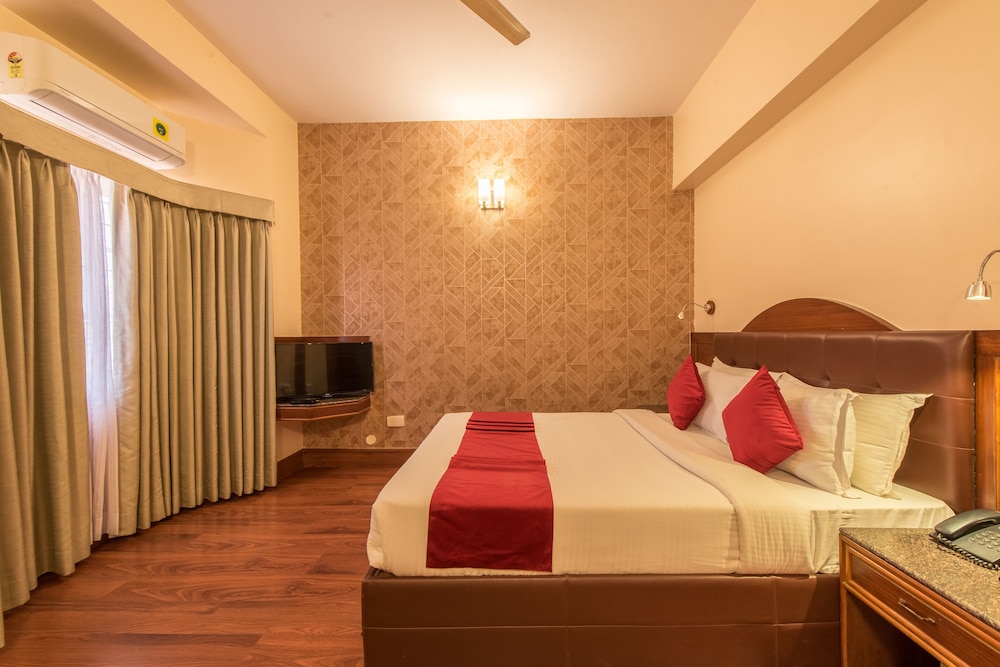PREMIUM, KING BED