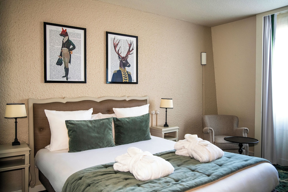 NOVOTEL CHATEAU DE MAFFLIERS 21/79