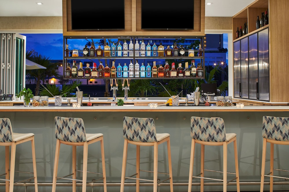 AC Hotel by Marriott Fort Lauderdale Beach 31/47