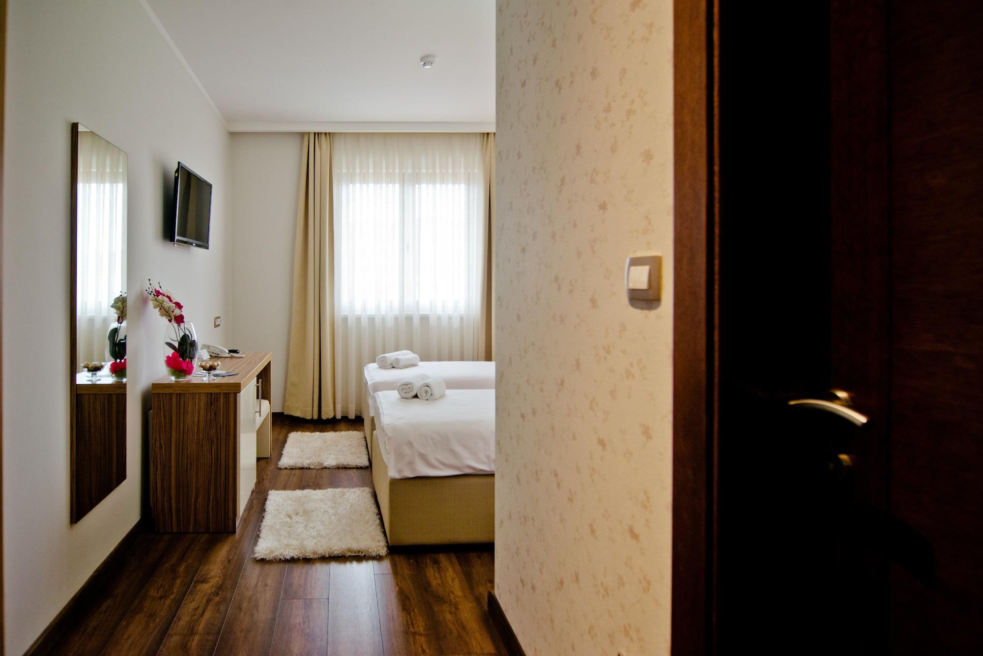غرفة قياسية بسرير مزدوج أو سريرين منفصلين بإطلالة على المدينة، Medjugorje Hotel Spa 8/10