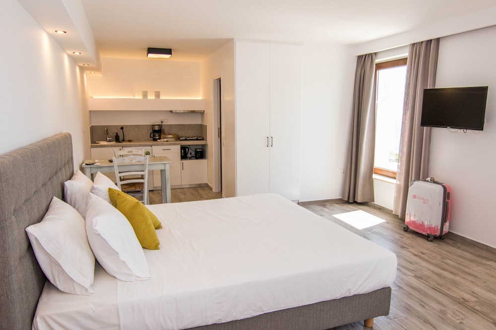 Porto Kaza 9/50