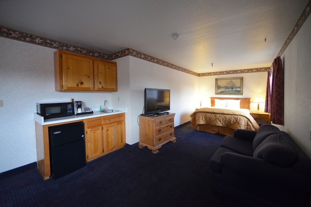 Cherry Orchard Inn 5/45