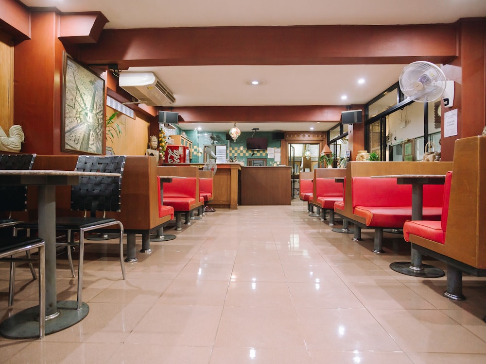 Rendezvous Oldtown Chiangmai (SHA Extra Plus) 37/50