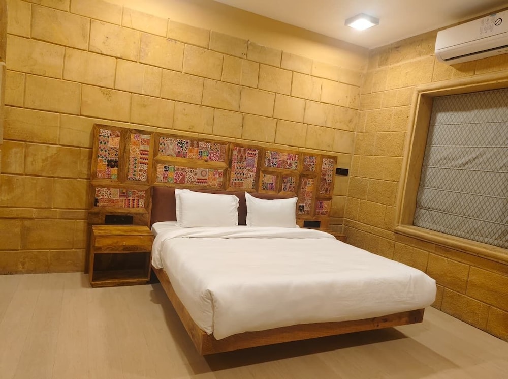Hotel Grand Khalifa 18/50