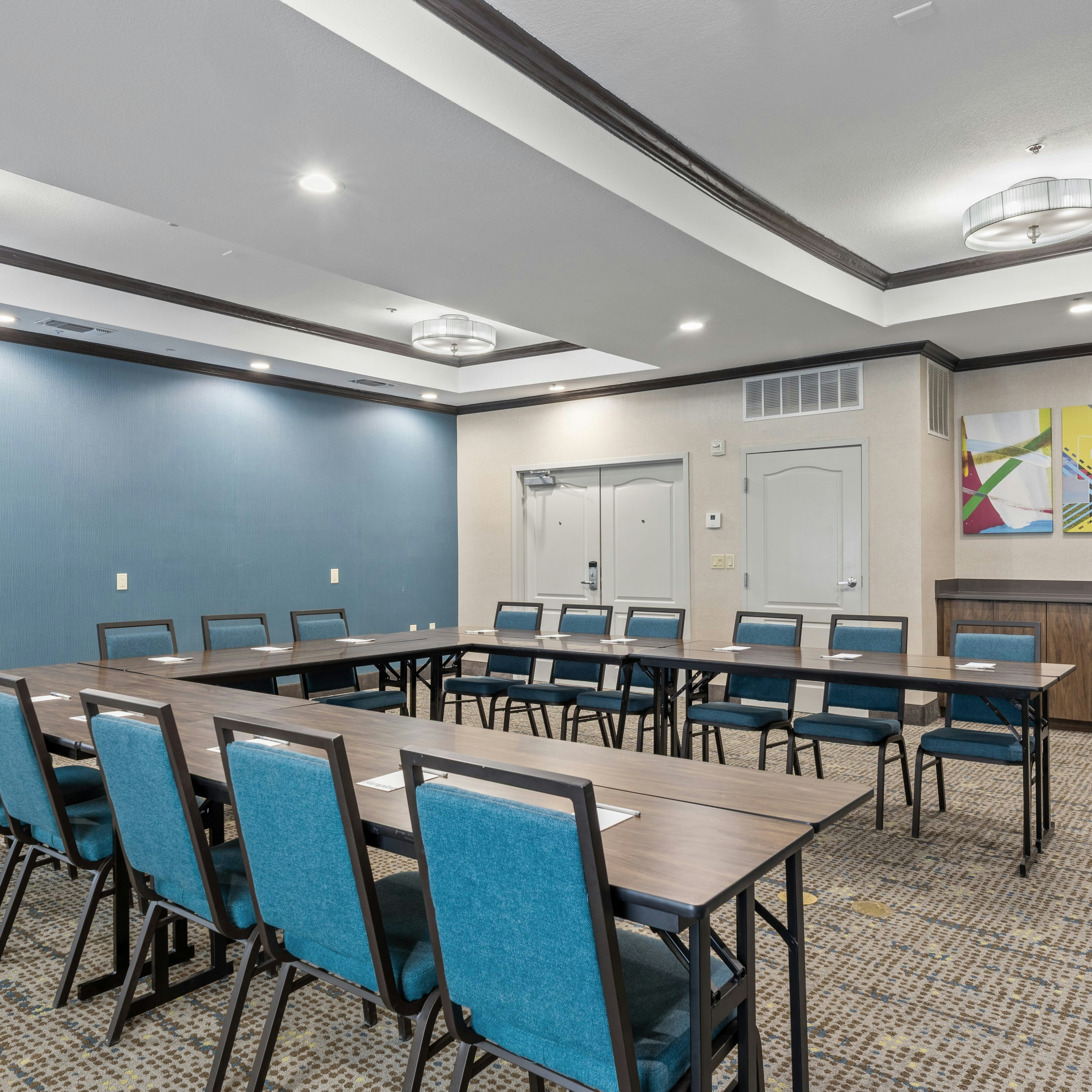 Hampton Inn and Suites Denison, TX 47/60