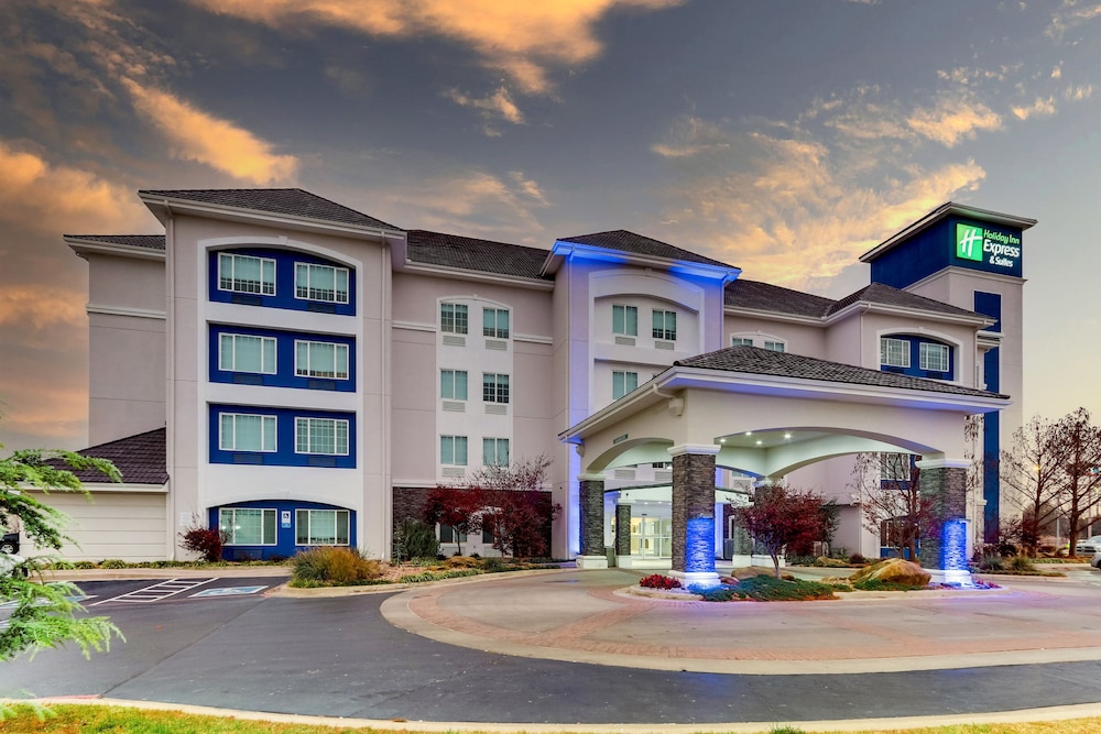 Holiday Inn Express Suites Ardmore An Ihg Hotel 3/55