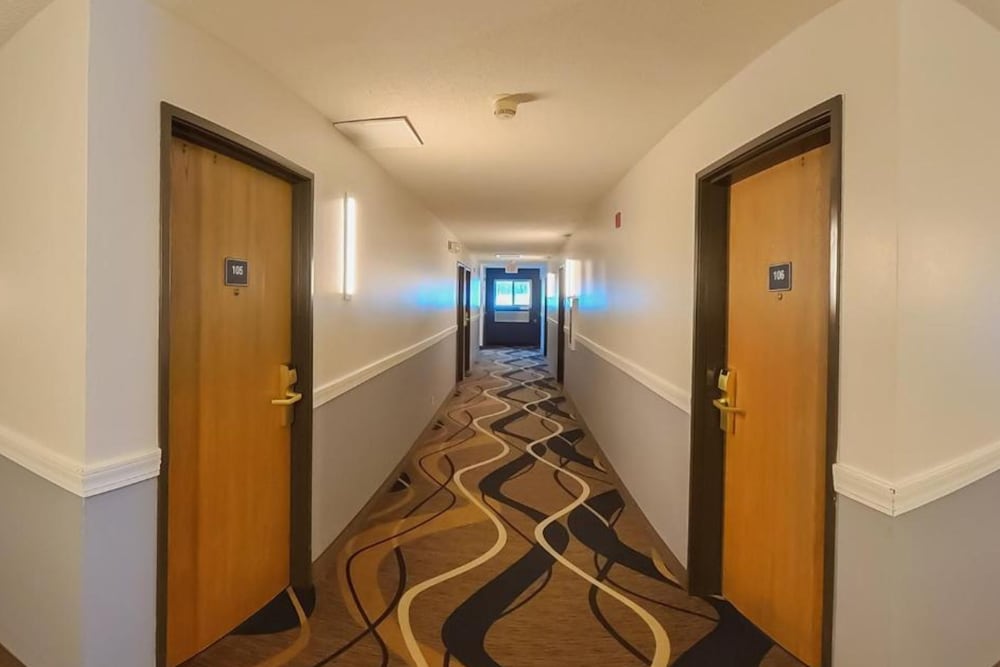 Coratel Inn & Suites by Jasper Hastings 23/50