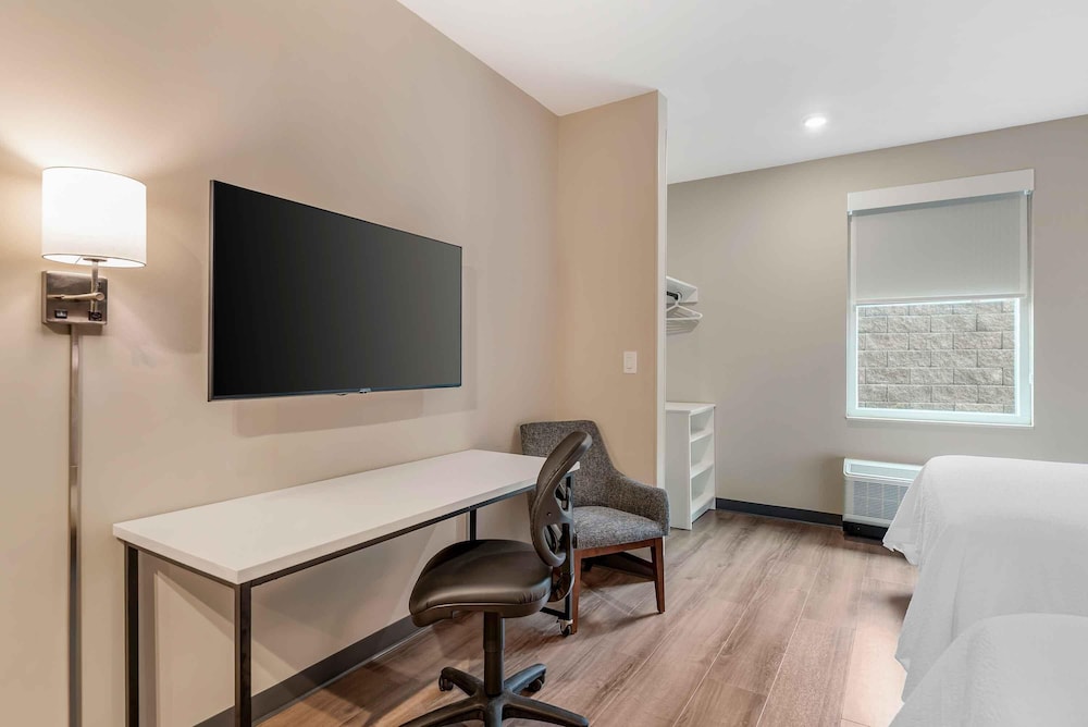 Extended Stay America Premier Suites - Charlottesville 37/50