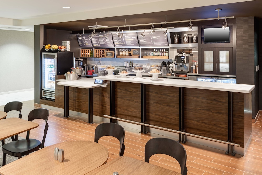 Courtyard by Marriott Hattiesburg 36/42