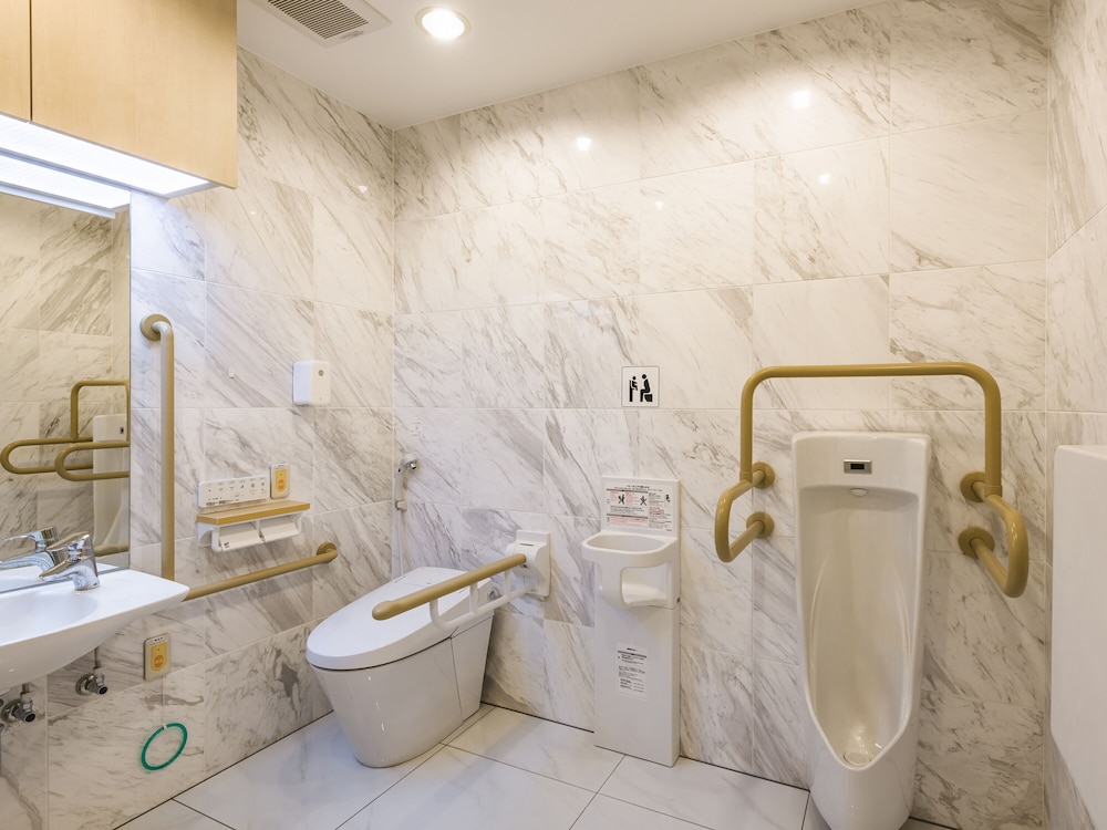 Toyoko Inn Kitaasakaeki Nishiguchi 56/60