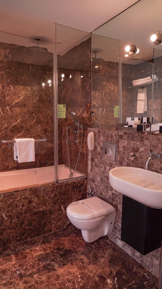 Koza Suite Hotel 7/70