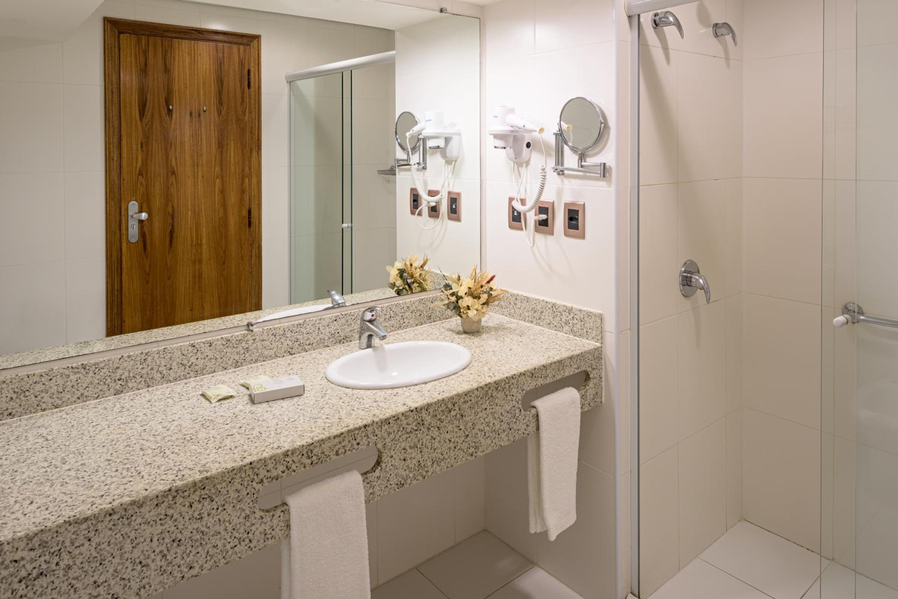 Superior, Twin Beds, Mendes Plaza Hotel Torre Panorama 7/7