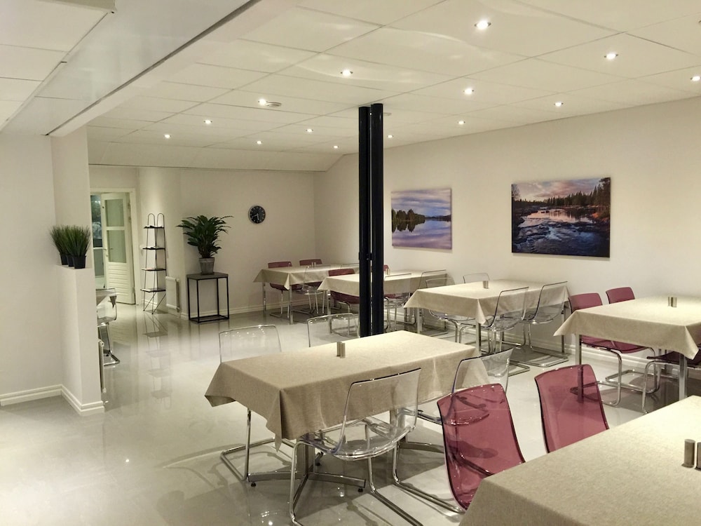 Hotell Vindelngallerian 24/50