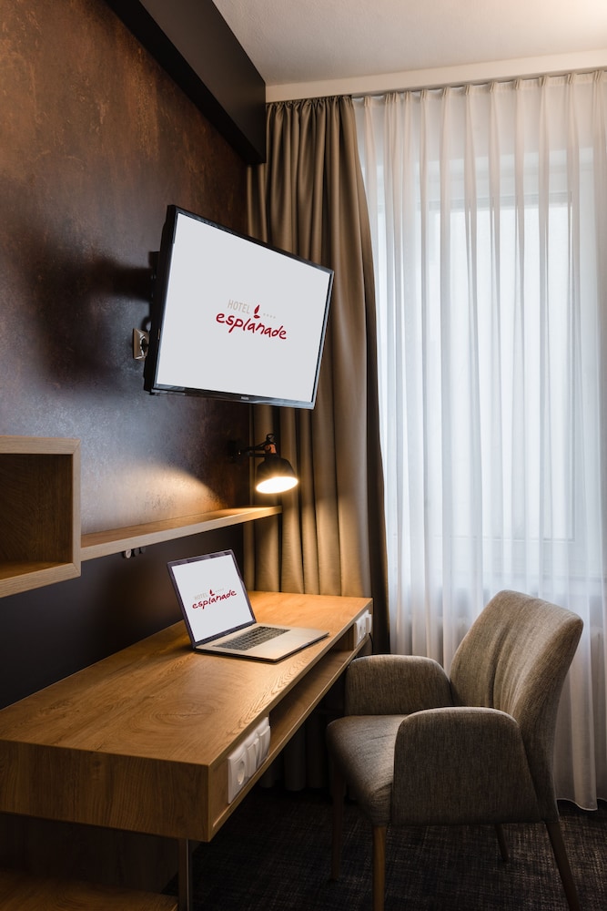 Hotel Esplanade Dortmund 56/68